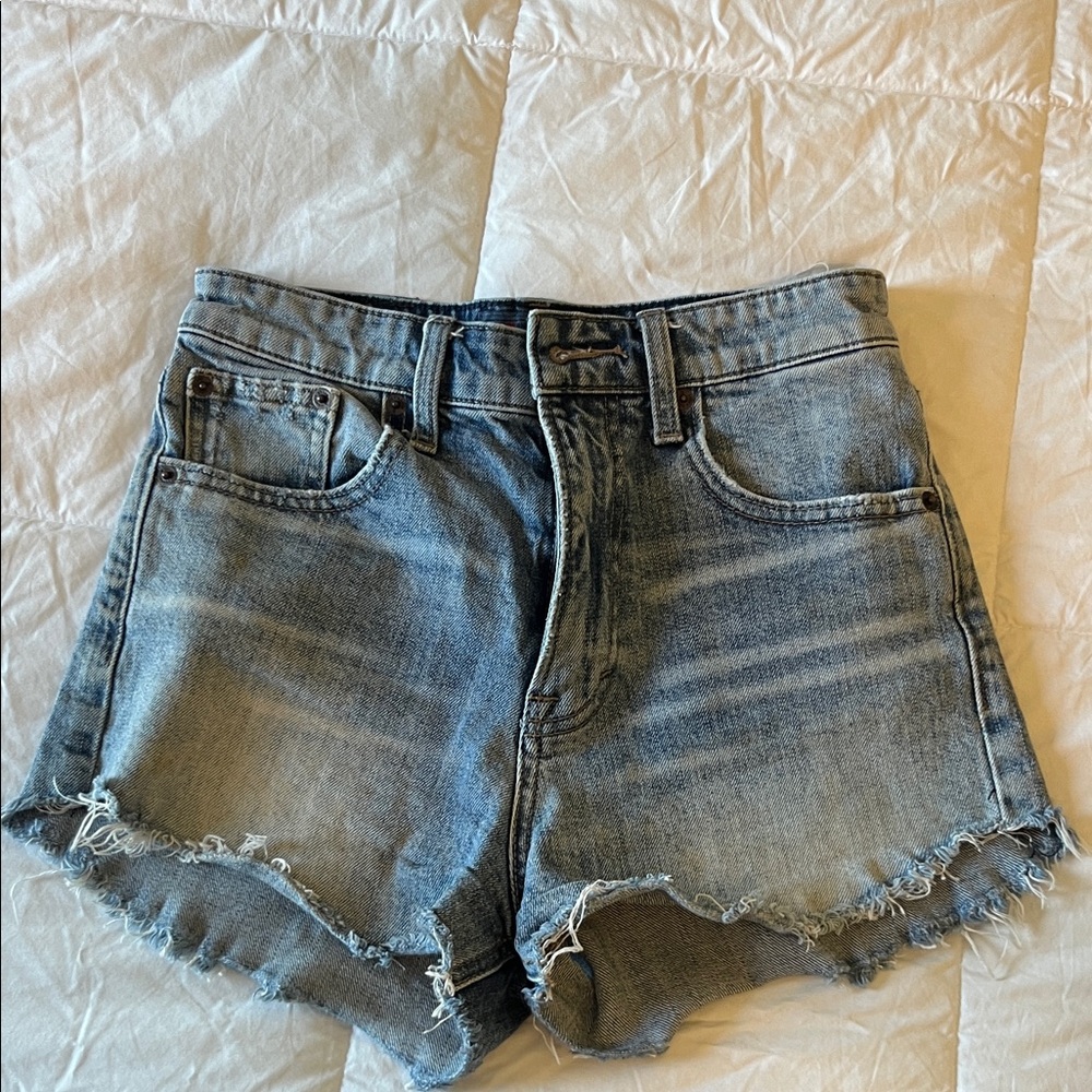 Lucky Brand Lucky Pins Denim Frayed Hem Women Shorts